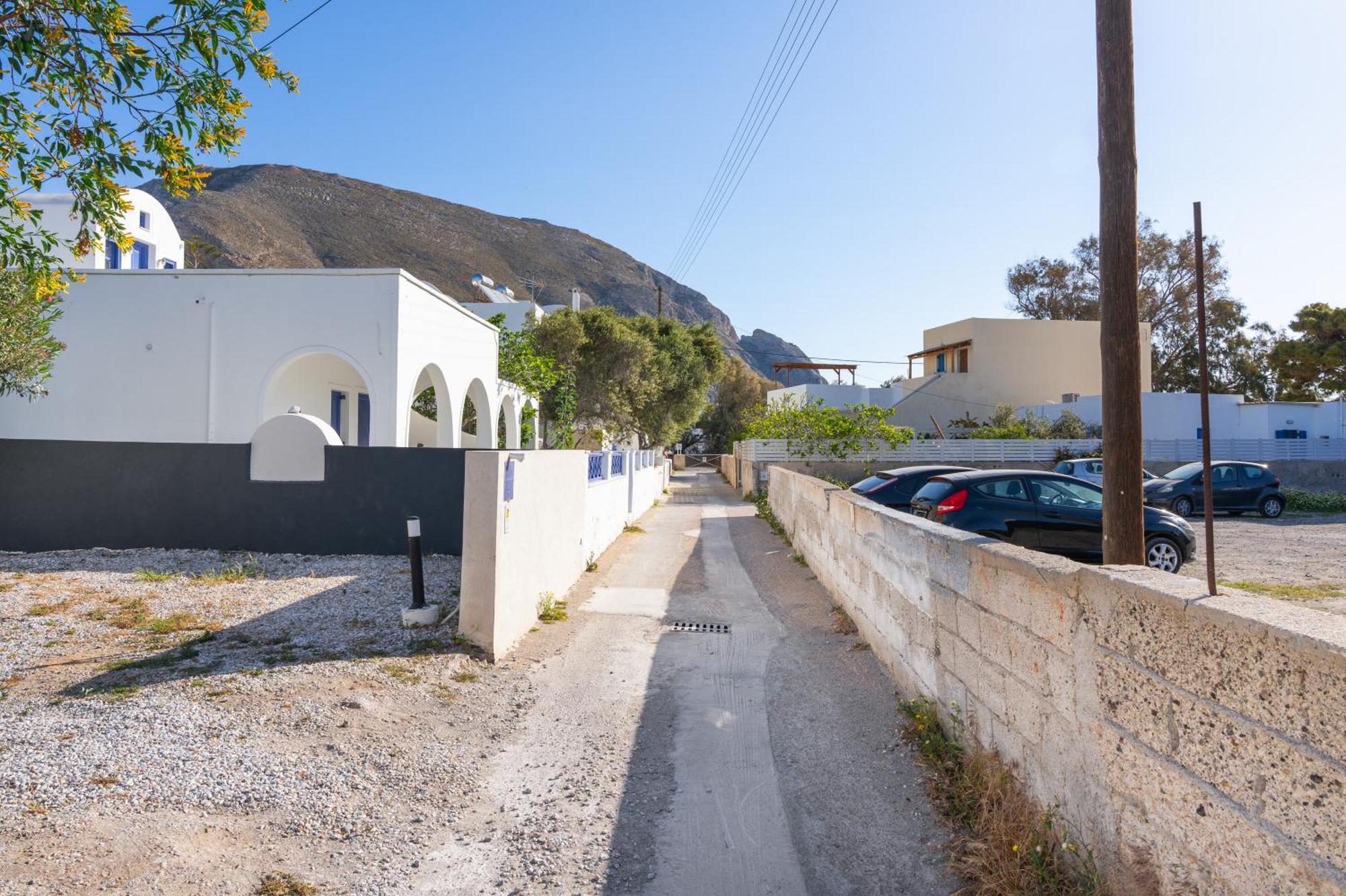 Aegean Blue Santorini Perissa Apartment Exterior photo